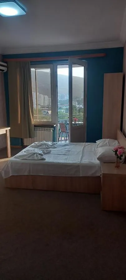 Hotel 7 Star Tiflis Gürcistan